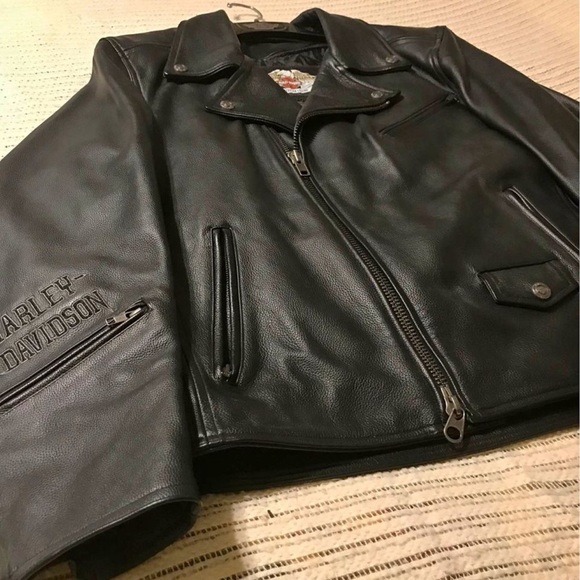 Harley Davidson riding jacket - Picture 3 of 3
